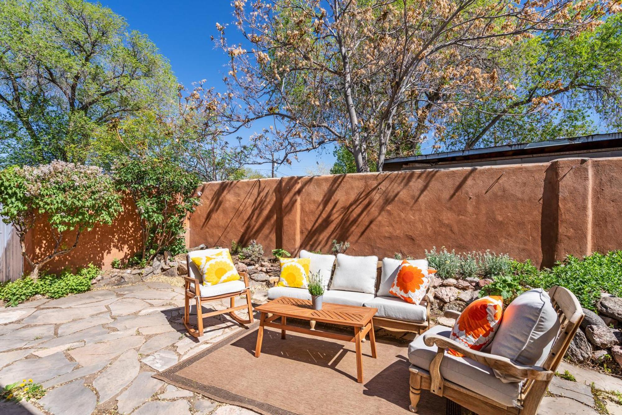 Heart Of Santa Fe - Adorable Hideaway - King And Queen - Walk To Everything - Fireplace - Ac Exterior foto